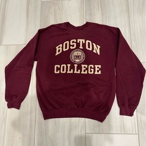 Gildan Boston College Maroon Crewneck Sweatshirt with Gold Lettering,Medium